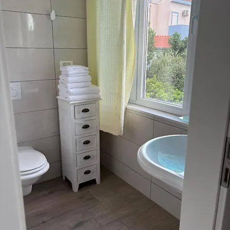 Appartement Antique Petrcane